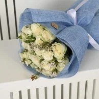 Calm roses bouquet