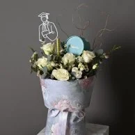 Graduation bouquet with blue Anoush chocolate