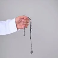 سبحة بكلايت شفاف بخيط اسود | طربزونة فضة من لباب