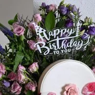 A bouquet of joyful birthday roses