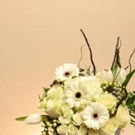 Snow spray rose bouquet