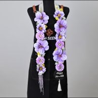 عقد يوم التخرج بالبنفسج