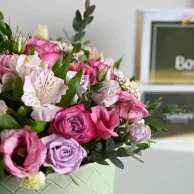 Tiffany leather rose bouquet with gardener chocolate