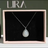 عقد اللؤلؤ | ليرا