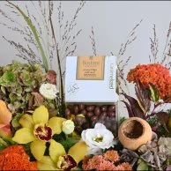 LaDorée | Flowers & Chocolate