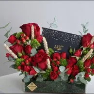 هدية مع محفظة من كلمات