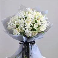 باقة ورد صناعي | فخامة الاستروماريا