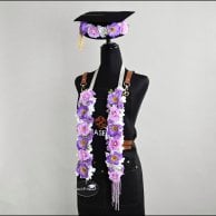 مجموعة عقد و قبعة للتخرج بتنسيق بنفسجي