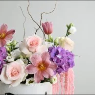 بوكيه التخرج | زهور الهايدرنجا و التوليب