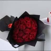 باقة ورد احمر | مع كيك الفالنتاين هارتفل من اني و داني