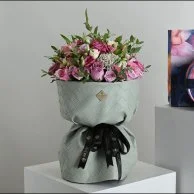 Tiffany leather rose bouquet with Hanoverian chocolate