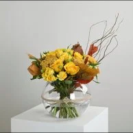 Yellow sapphire vase