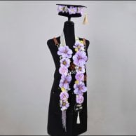 مجموعة عقد و قبعة يوم التخرج بالنفسج