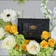 بريفيرا | مع شوكولاتة التخرج من بستاني