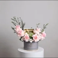 Bostani chocolate with soft roses