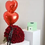 مجموعة 100 وردة مع باتشي تشوكلت