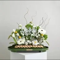 الف سلامة عليك | تشوكليت و ورد