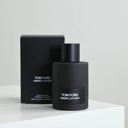 عطر عنبر ليذر من توم فورد للجنسين او دي برفيوم 100مل