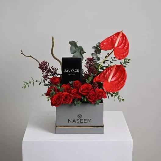 Box Naseem with Anthurium Red and Dior Sauvage perfume