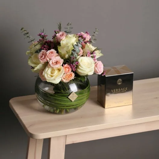 Vase with Versace Noir perfume (women)