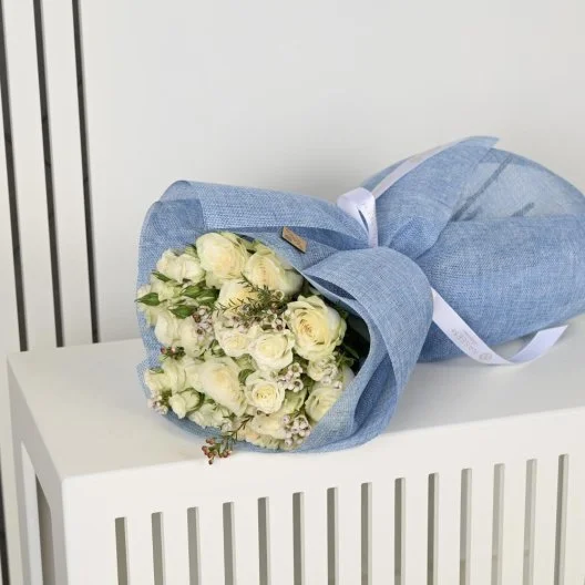 Calm roses bouquet