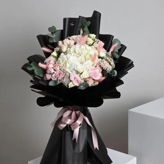 Shine with white hydrangea