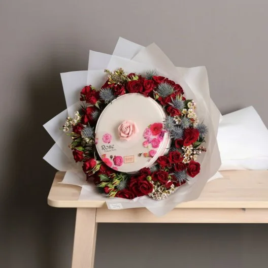 Boustani Rose Bouquet with red roses