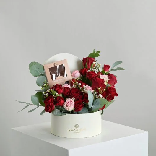 ليفو بار مع ورد أحمر