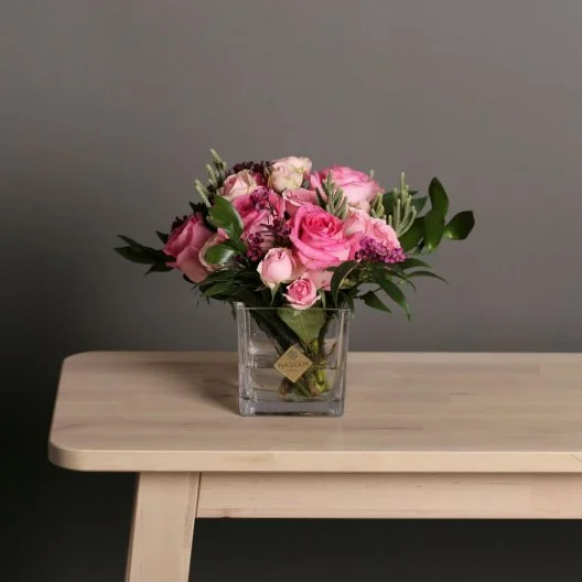 Pink flowers subscription