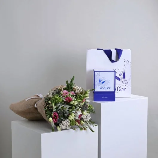 Happiness bouquet with Pocodor chocolate