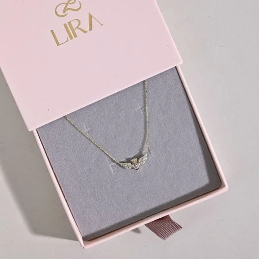 The Necklace of Eternal Love | Lira