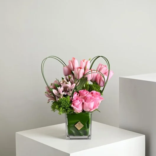 فازة التوليب الوردي