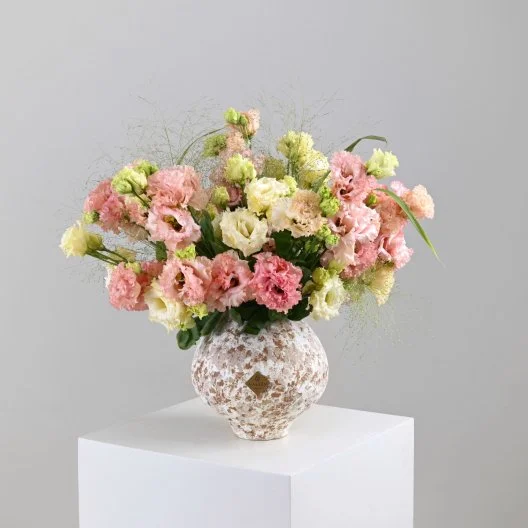 Eustoma Harmony Vase