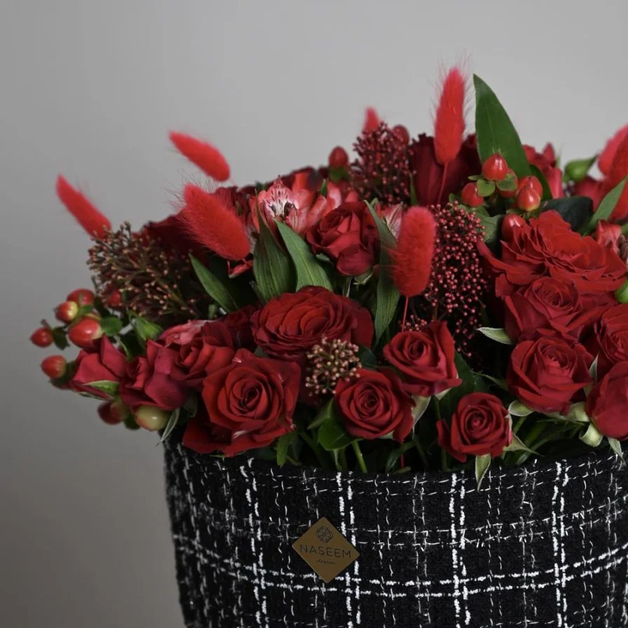 Amora rose bouquet