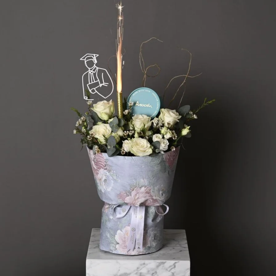 Graduation bouquet with blue Anoush chocolate