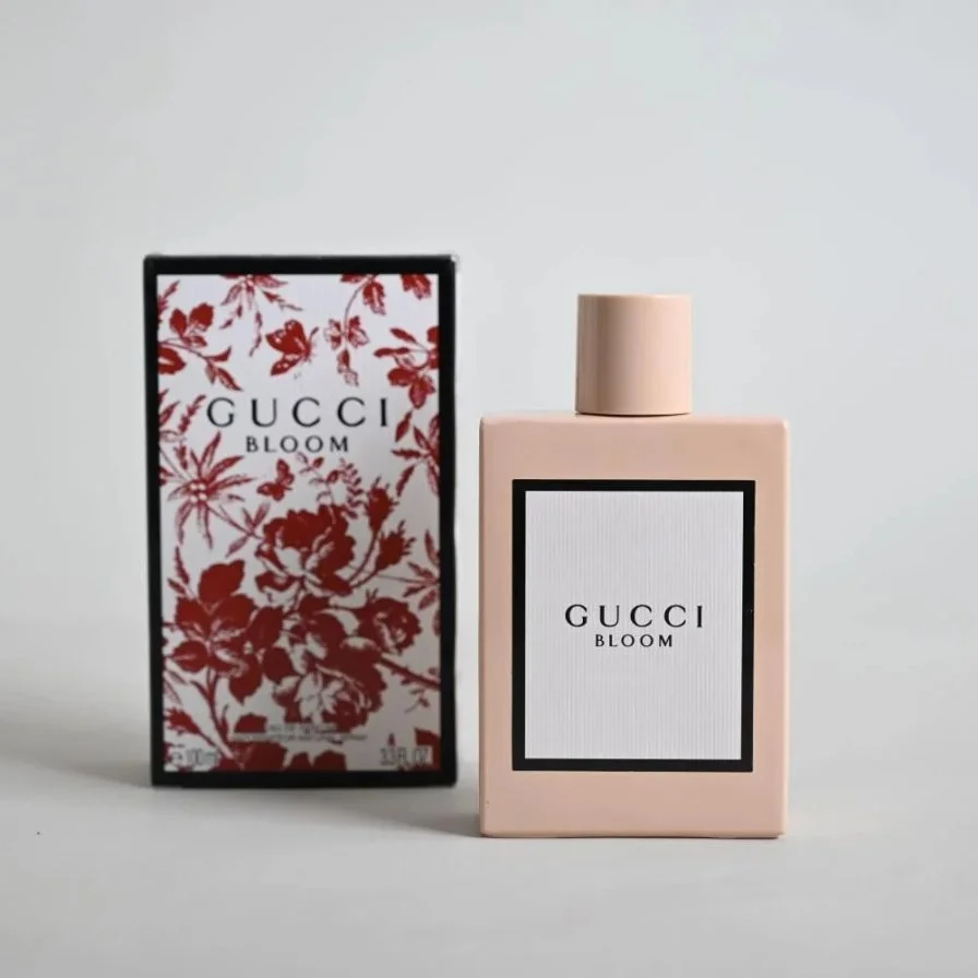 Pink Flowers for Mom with a Perfume Of Your choice