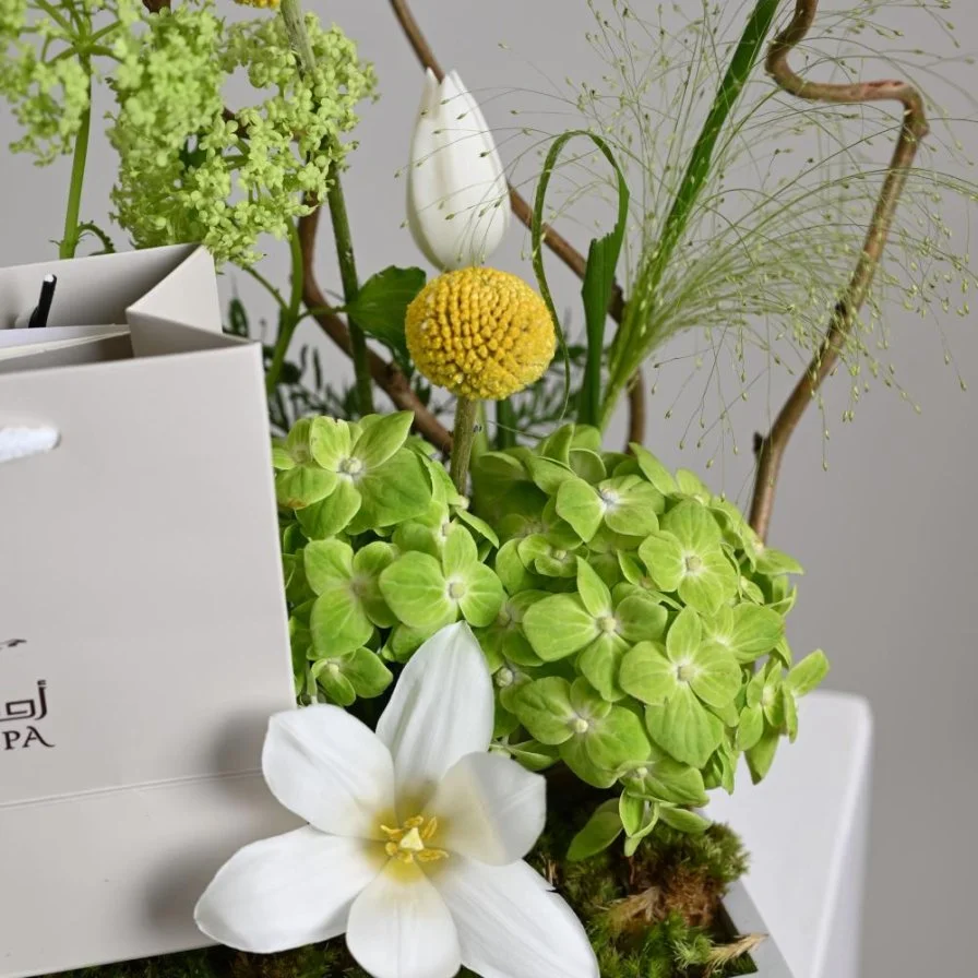 tulip arrangement | Ocean Spa