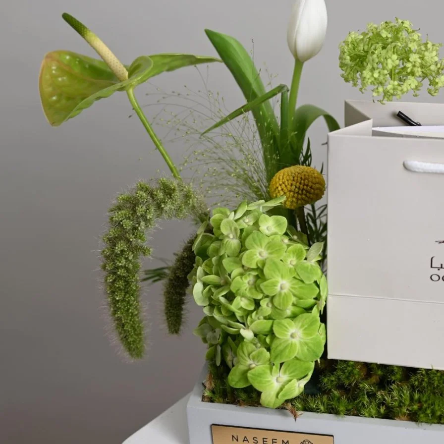 tulip arrangement | Ocean Spa
