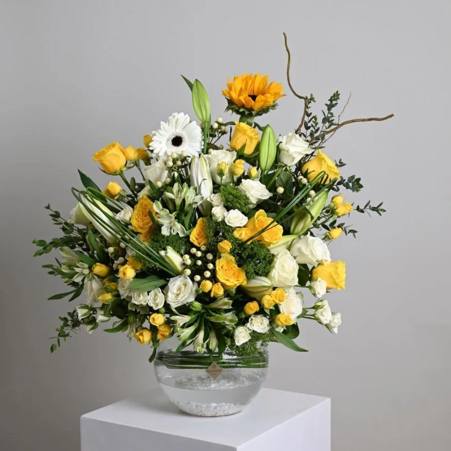 Yellow sunflower flower arrangement
