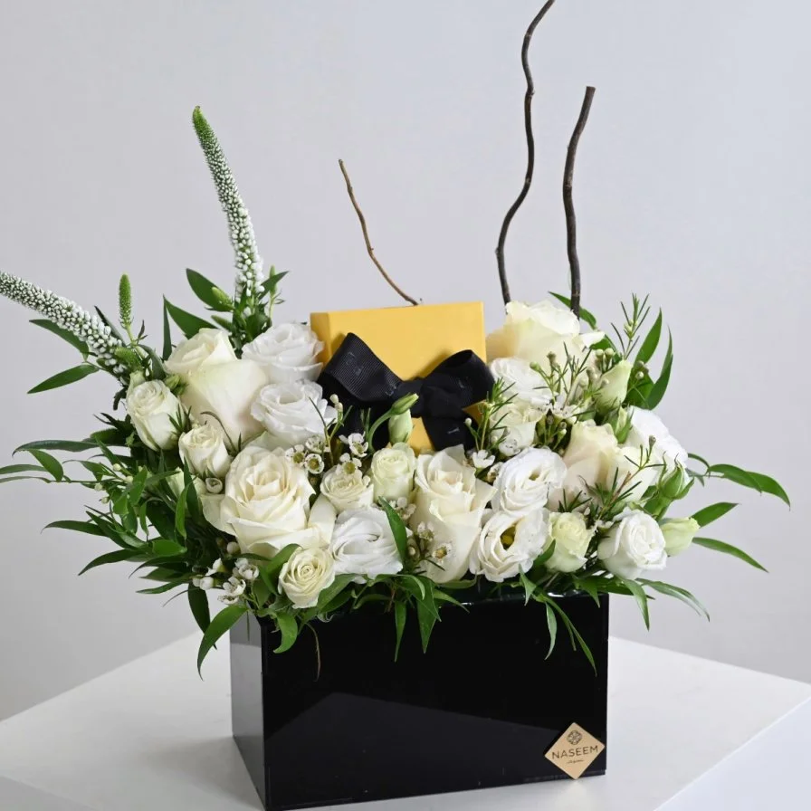 بوكس الأكريلك مع مجوهرات فلورايت