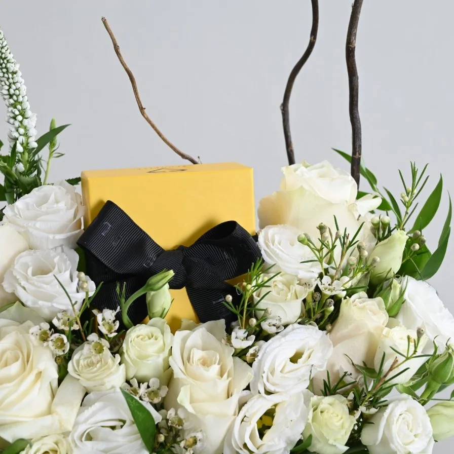 بوكس الأكريلك مع مجوهرات فلورايت