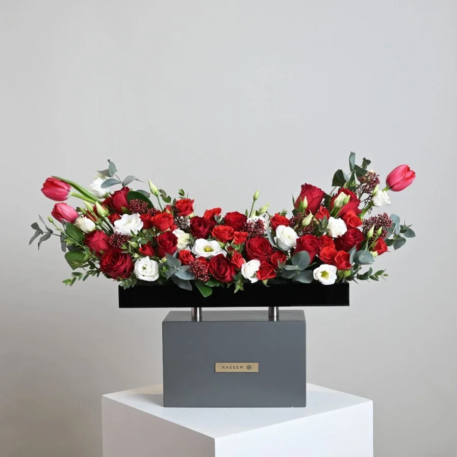 تنسيق نسيم الخاص بالورد الاحمر