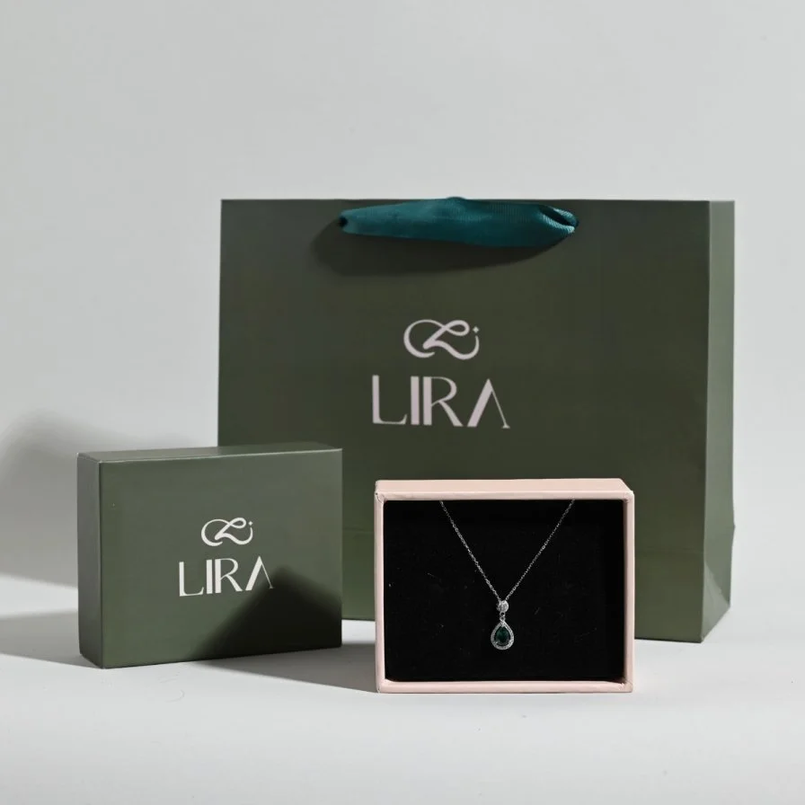 عقد الحجر الأخضر | مجوهرات ليرا