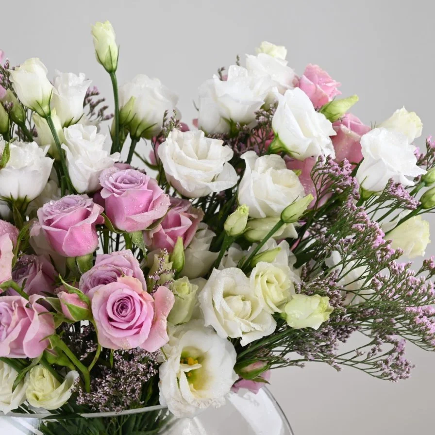  Baby Rose & Eustoma Vase