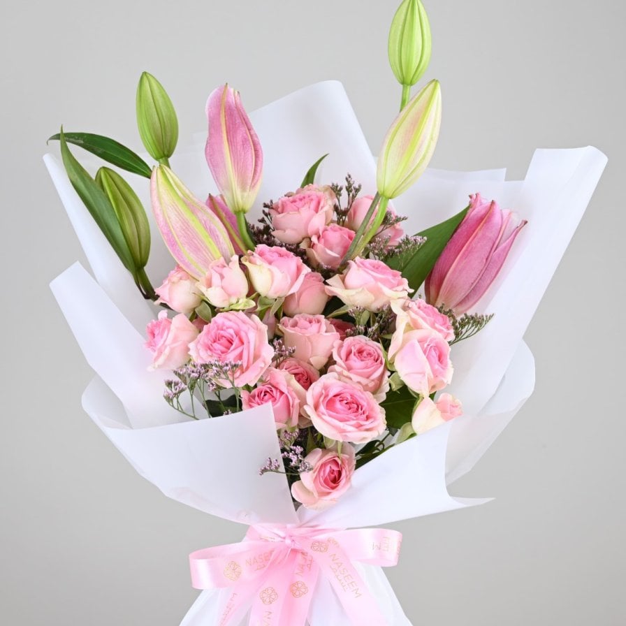 باقة طلة وردية