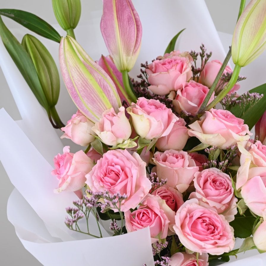 باقة طلة وردية