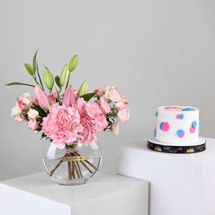 مجموعة تحديد جنس المولود Boy or Girl | فازة بينك هايدرنجا مع كيك