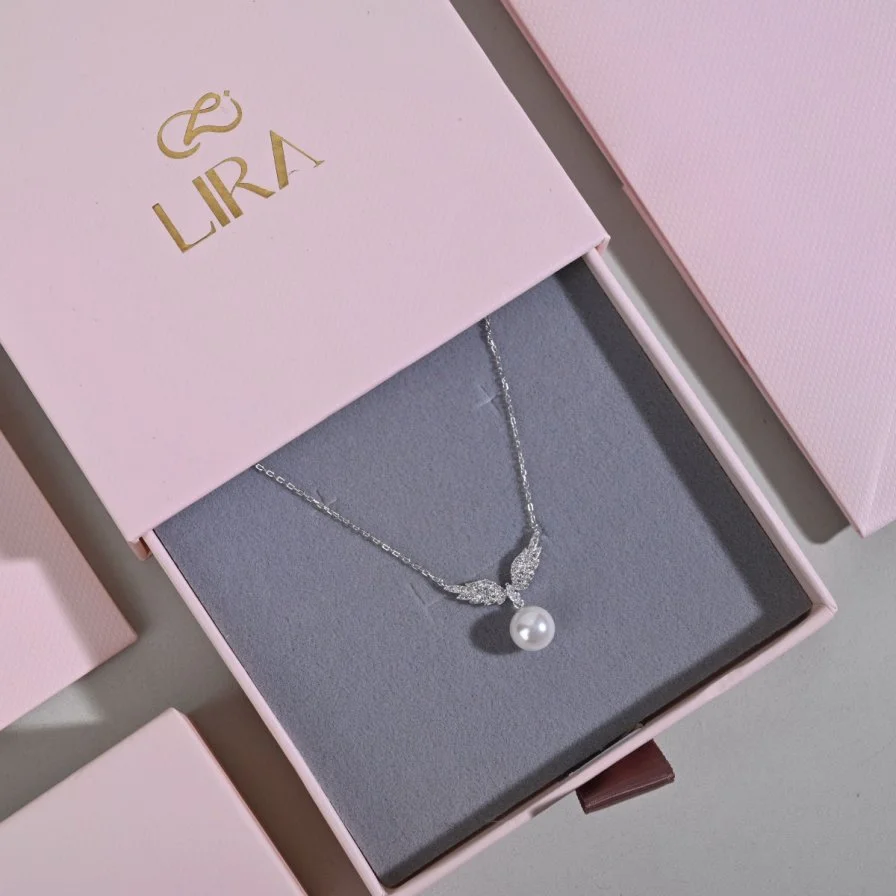 Mom’s Smile | With Lira Jewelry