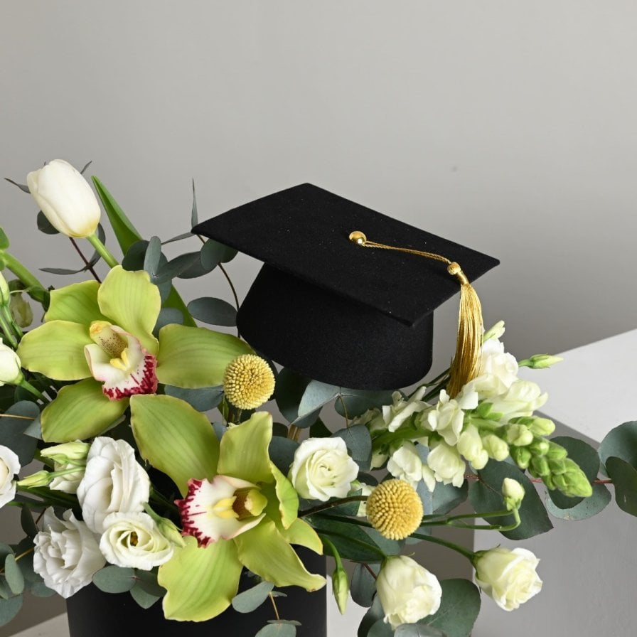 تنسيق بوكس التخرج | اسود