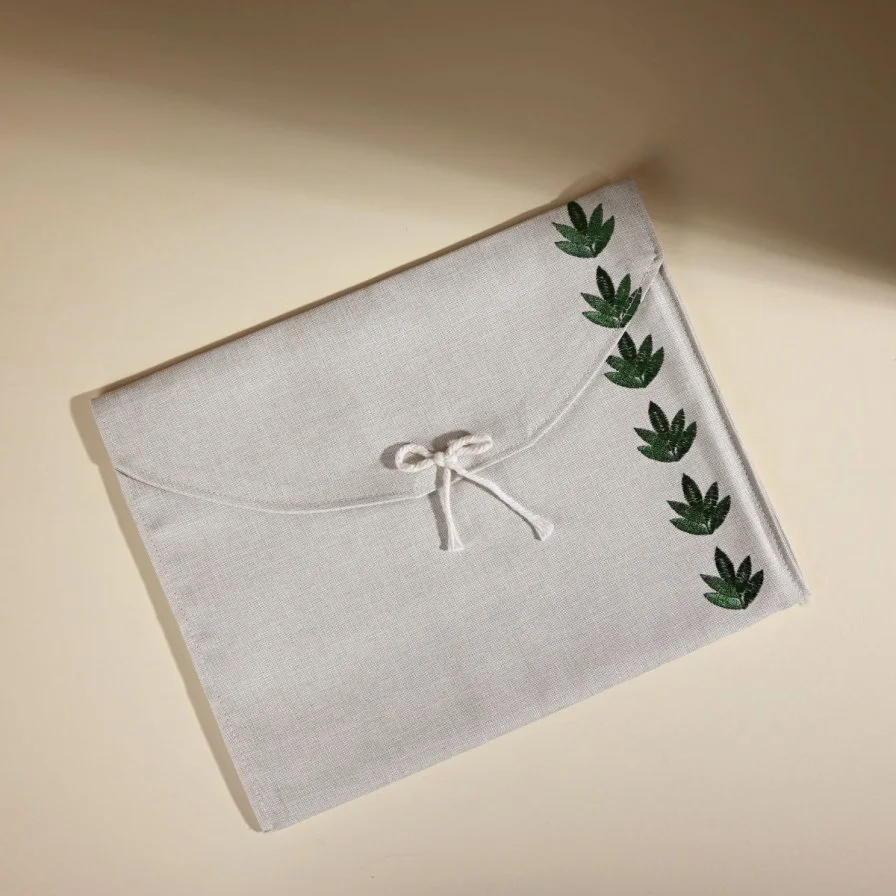 سكينة القلب | توزيعات سجادة صلاة